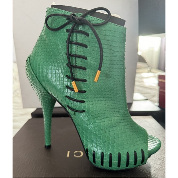Versace booties - Picture 1 of 5